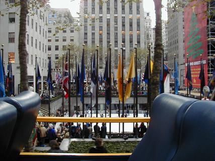 Rockefeller Centre<br>Location: <a href="https://www.google.com/maps/search/?api=1&query=40.75895,-73.97823" target="_new">New York City Tour, West 50th St</a>